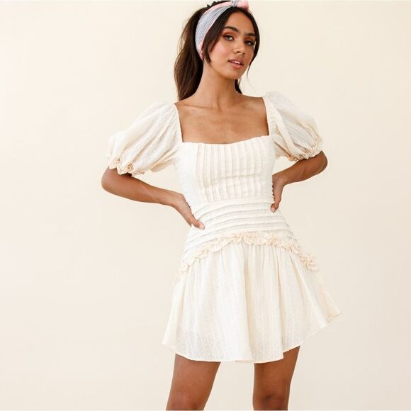 Saint + secrets  - Picture 2 of 16